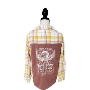 No Comment Flannel Shirt Size Large Rock Fest Fall Coastal Cowgirl Cabincore
